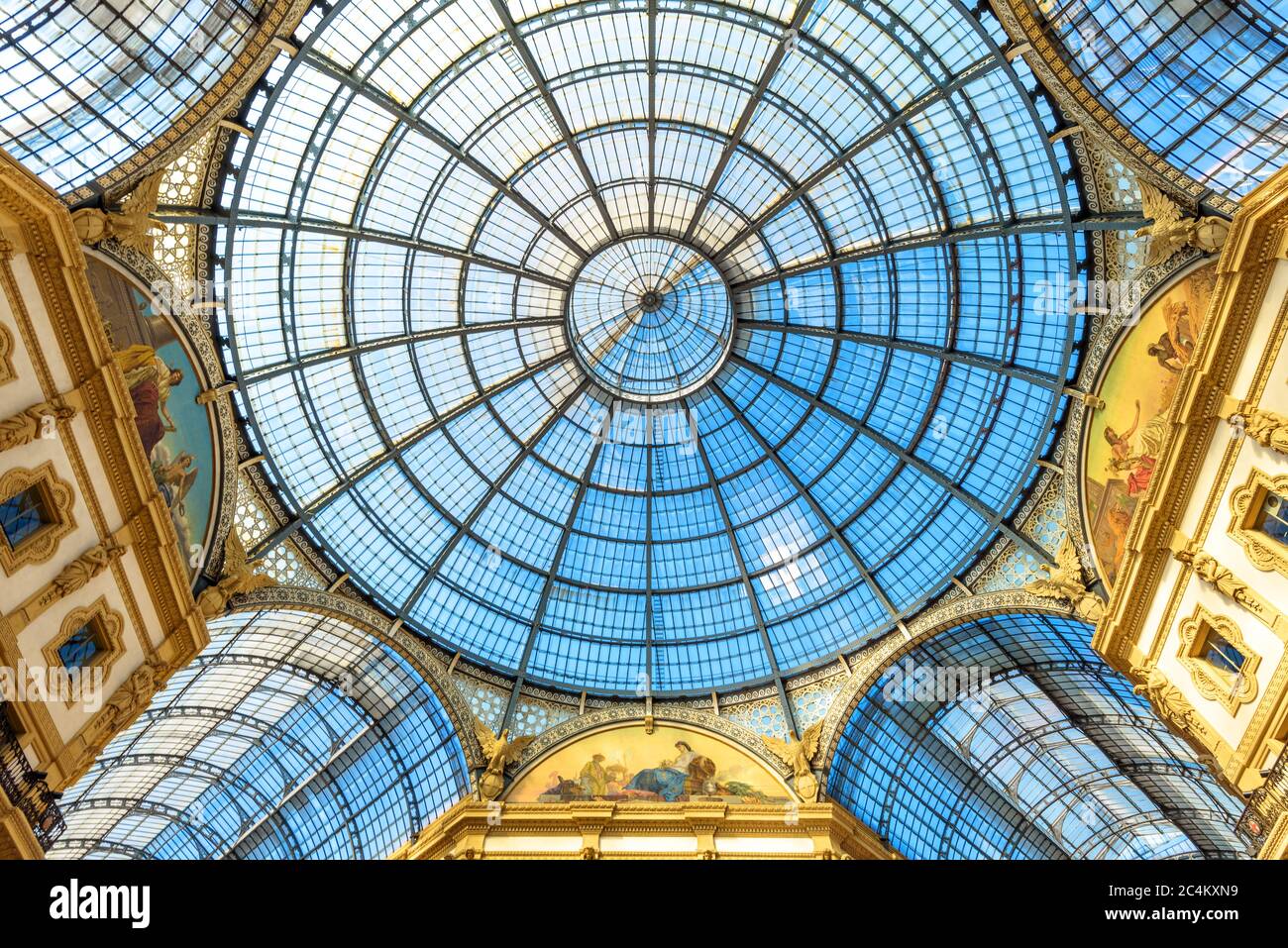 Mall glass dome hires stock photography and images Alamy